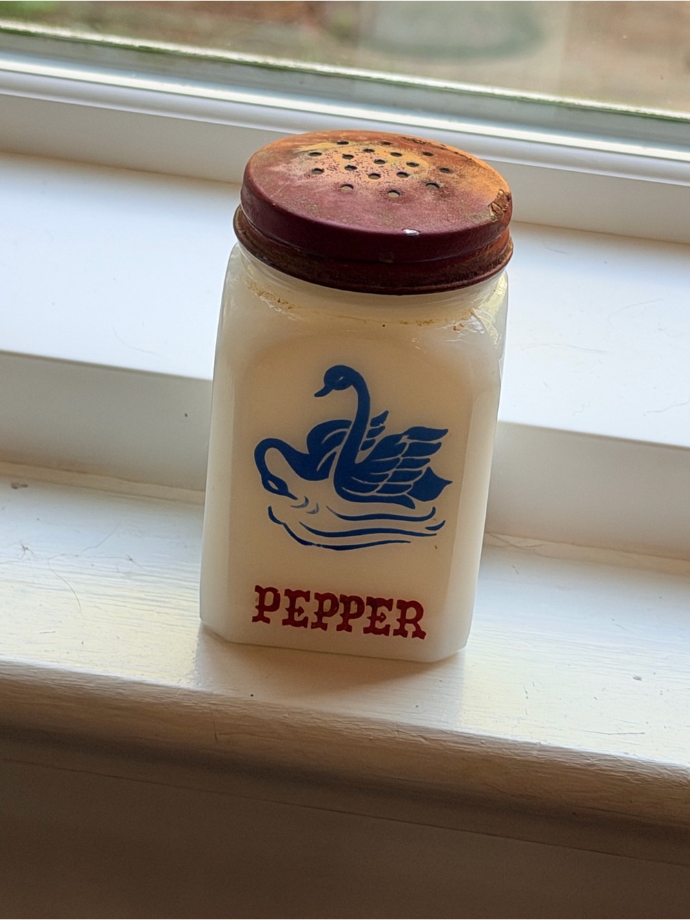 Vintage Swan Pepper Shaker - White with Blue Swan & Red Metal Lid